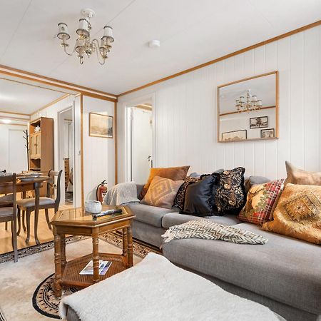 Stylish Vintage Home In The Heart Of The City Trondheim Exterior photo