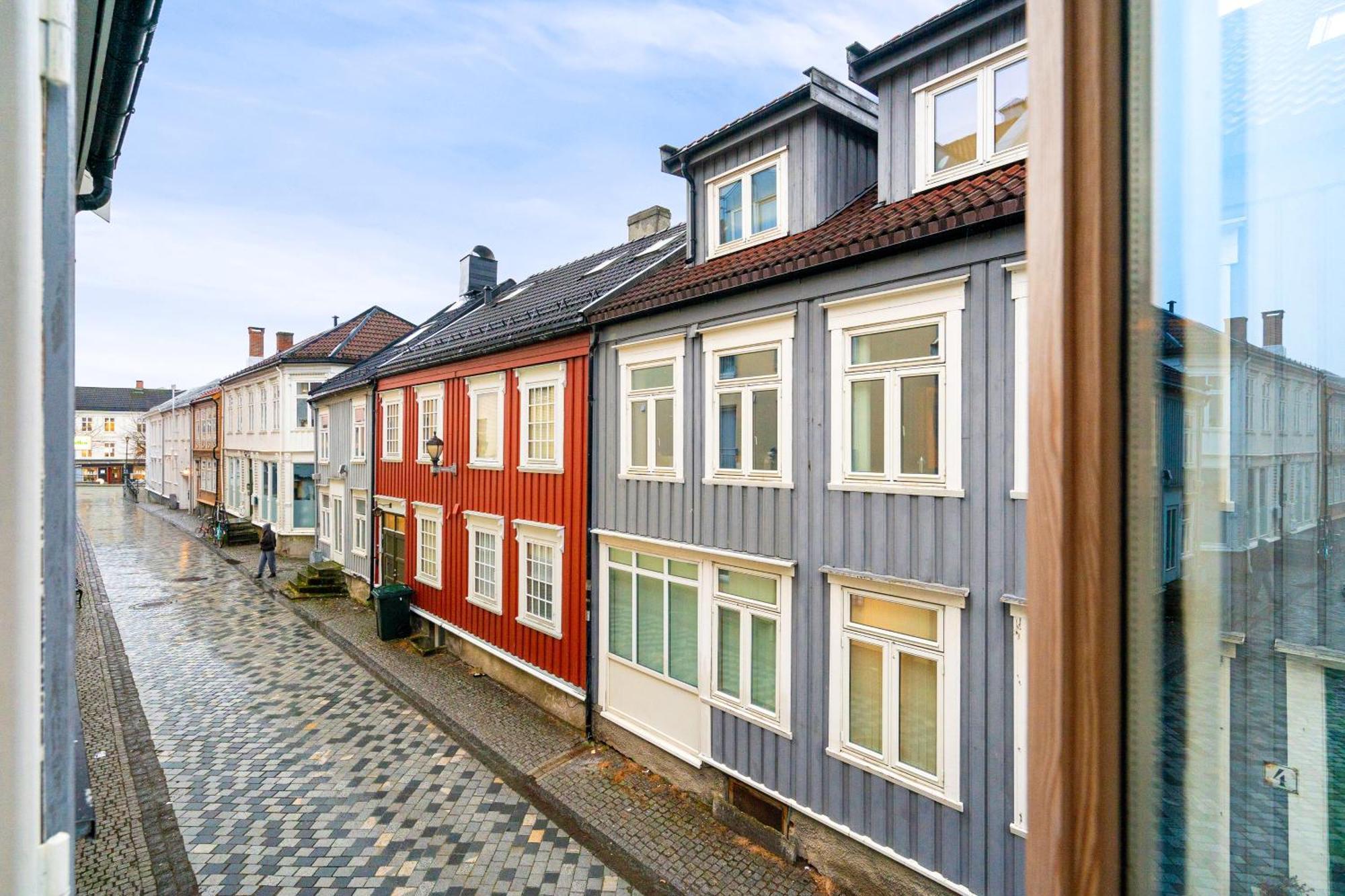 Stylish Vintage Home In The Heart Of The City Trondheim Exterior photo